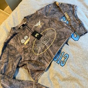 NWT Darc Sport Fast V3 Premium Cropped Long Sleeve Tee Driftwood Forest Camo